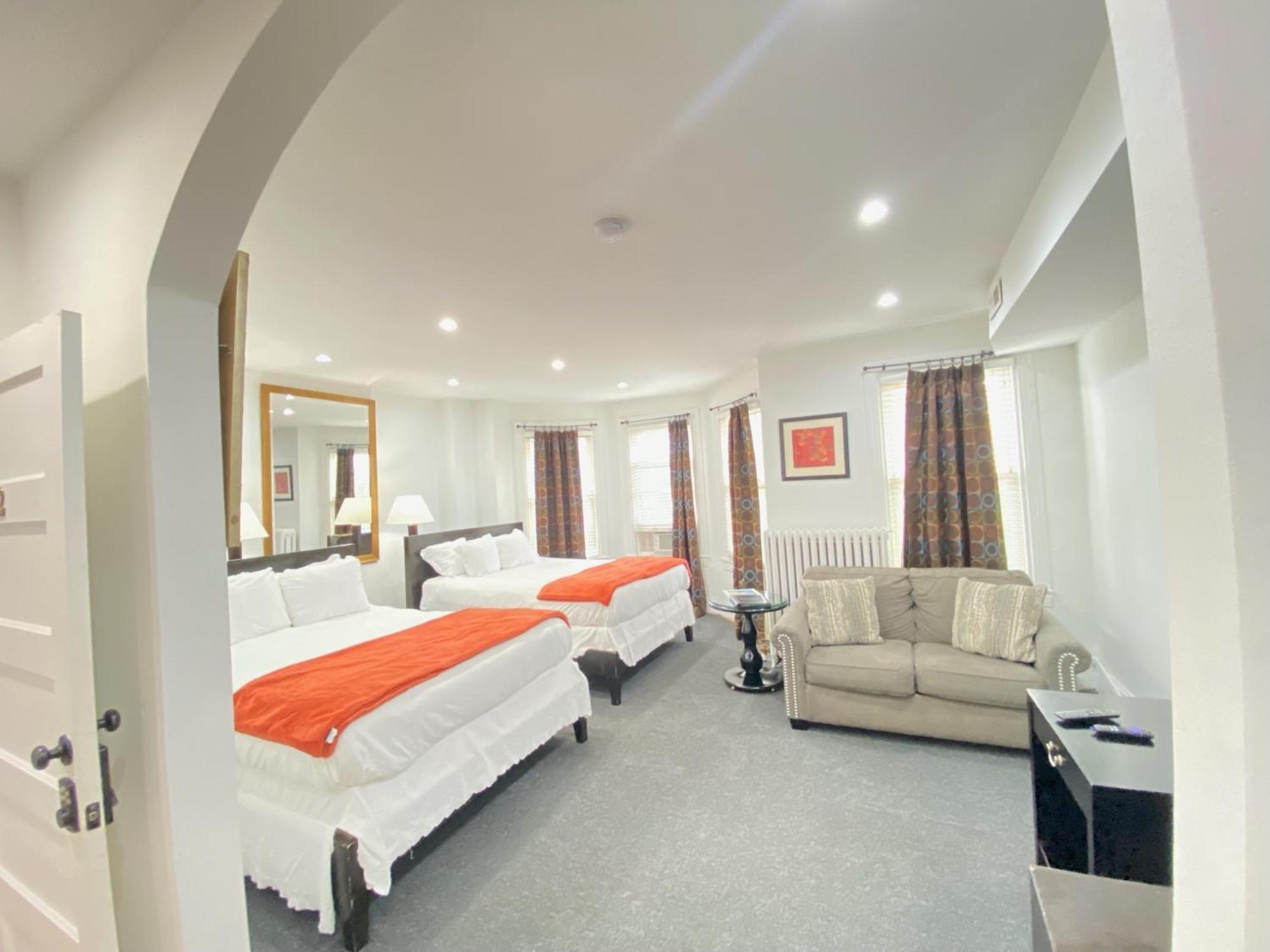 Gorgeous Refurbished 1Bdrm And 1Den Home Вашингтон Экстерьер фото